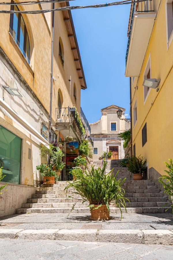 Lighthouse Apartment Taormina Eksteriør billede