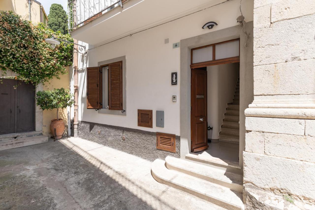 Lighthouse Apartment Taormina Eksteriør billede