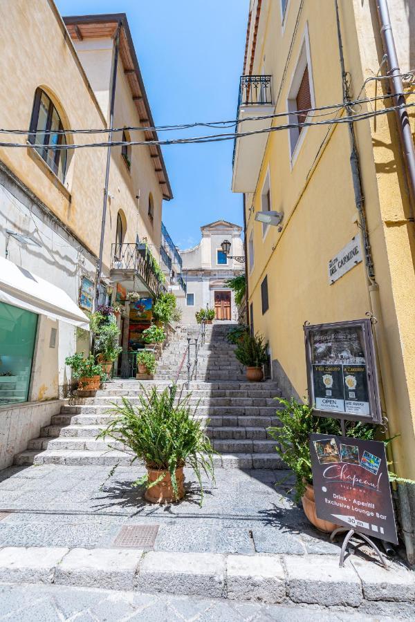 Lighthouse Apartment Taormina Eksteriør billede